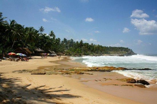 Ishitha Homestay Tangalle Bagian luar foto